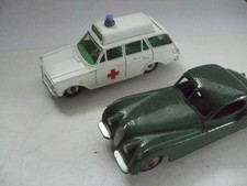 2 DINKY TOYS  157 JAGUAR+