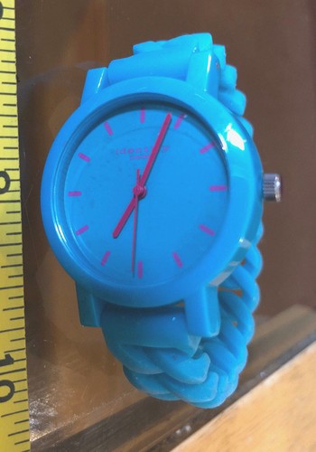 Watch wristwatch identity - watch,