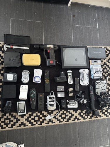 Job lot electrical - lot, of