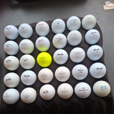 Maxfli noodle and mixed Maxfli golf balls x 30 grade 1 great condition.