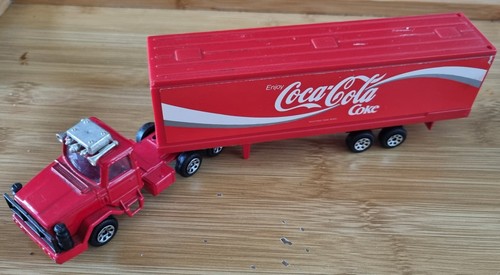 Vintage corgi coca cola truck - cola,