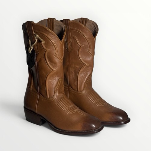 Cuero cavalier western cowboy - cuero,