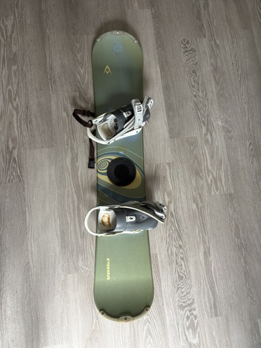 Volkl snowboard 147cm with - volkl,