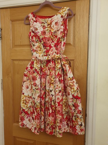 Brand new lindy - brand, floral