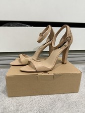 Zara Nude Beige block sandal