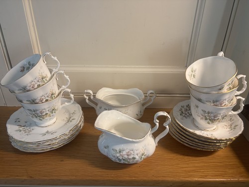 Royal albert haworth tea - set, 6