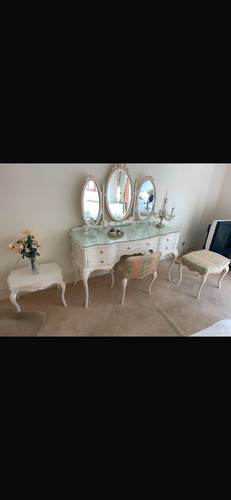 Stunning furniture set a - furniture,