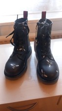 Bee Shoes From Heavenly Feet