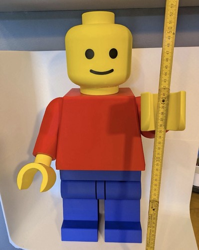Gigantic classic lego man - lego,