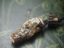 Knotted Holly Wood Pendant
