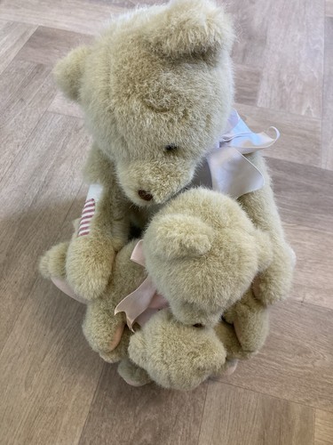 Vintage cherished teddies set - cherished,