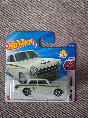Hot wheels lotus cortina white - wheels,