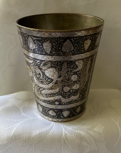 Vintage white metal brass - white,