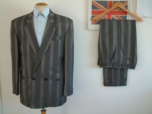 1980 fashion suit - suit..38", x