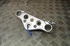 Honda VT1100C VT 1100 C Sabre 2000 on Top Upper Fork Yoke Clamp