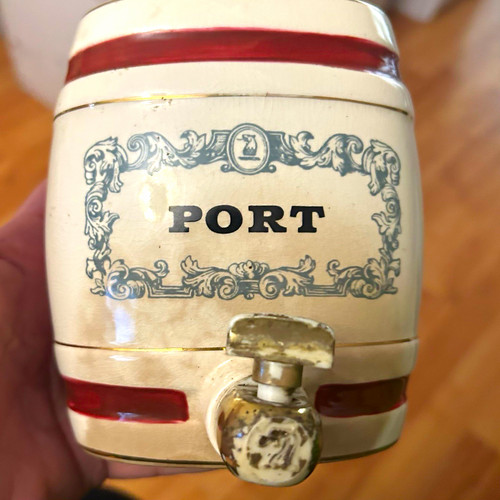 Vintage gilbey port - gilbey,