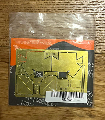 Voyager pe35029 panther - voyager, 1/35