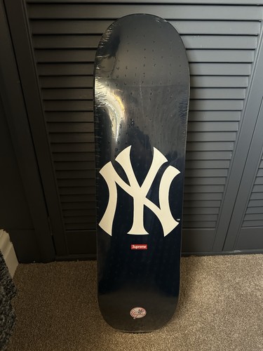 Supreme skateboard deck - supreme,