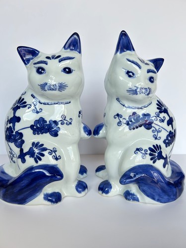 Vintage lucky paw - vintage,