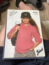 HOT SHOTS BY JAROL GIRLS PATTERNED SWEATER KNITTING PATTERN