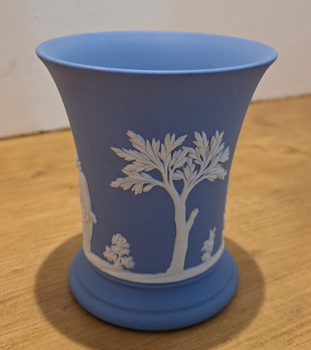 Wedgewood blue jasperware - blue,
