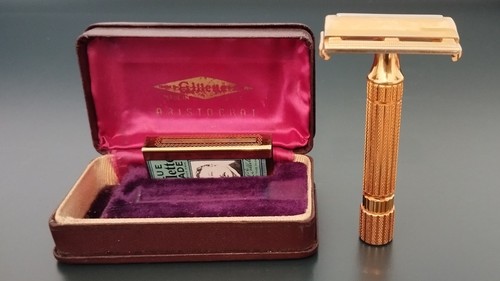 Vintage gillette safety razor - safety,