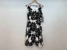 Michaela Louisa White Floral