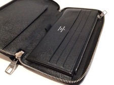 LOUIS VUITTON Men’s TAIGA