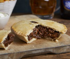 BENNETTS HOMEMADE STEAK & ALE PIES (BOX OF 10) 260g