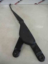 Renault Clio MK2 1998-2006 Drivers OSF Windscreen Wiper Arm 8200223467