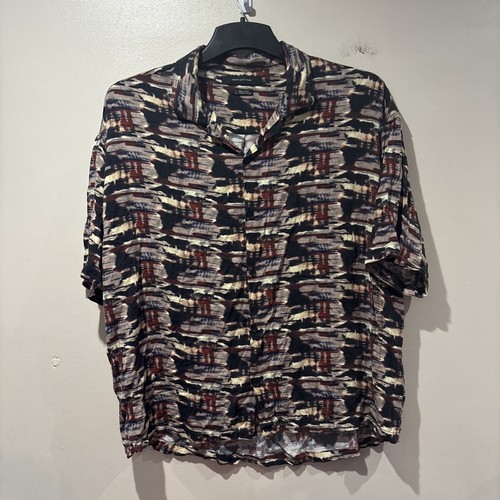 Urban outfitters shirt short - urban,