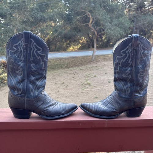 Vintage justin cowboy boots - justin,