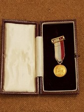 A Rare 1926 Hallmarked 9ct Gold Masonic Charity Testimonial Jewel +  Box