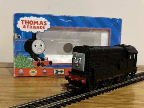 Hornby gauge thomas - hornby,