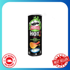 Pringles Hot Kickin Sour Cream