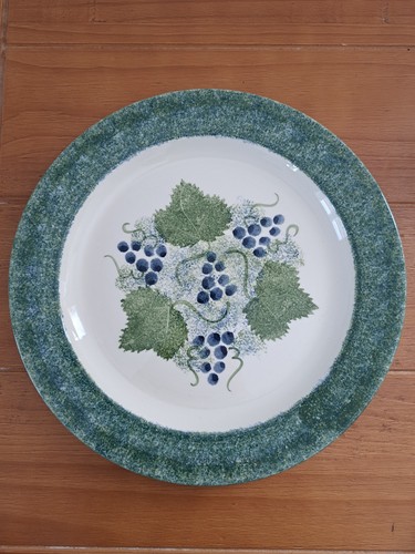 Poole pottery vineyard salad - poole,
