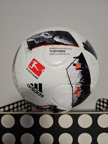 Adidas bundesliga torfabrik - bundesliga,