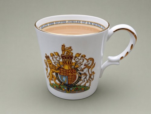 Aynsley bone china - aynsley,