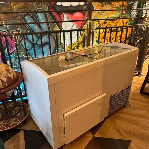 Ice cream display freezer 10 - display,