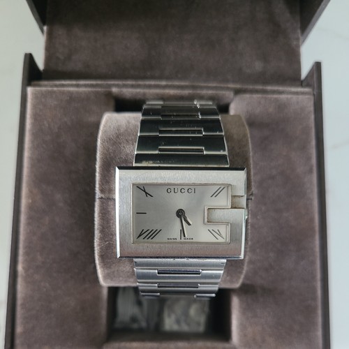 Ladies gucci face watch - gucci,