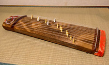 87cm(34.3") Japanese Harp Bunka KOTO Musical Instrument With a Case.