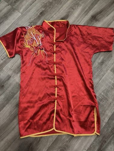 Red tai chi martial - red,