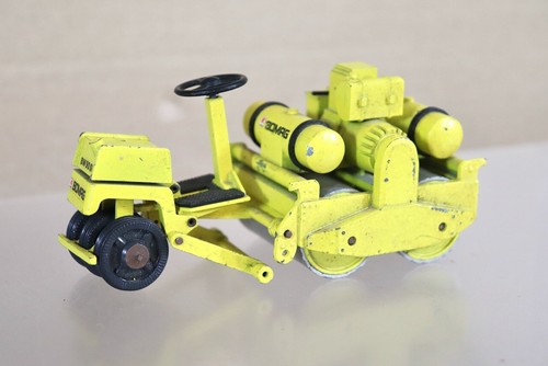 Nzg 151 scale bomag - nzg,