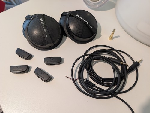 Beyerdynamic 770 headphone - dt,