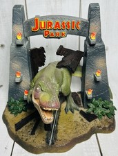 Jurassic Park T-Rex Gate Statue Universal Studios Collectible Model Figure 2011