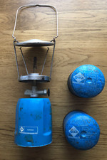 Camping Gaz Lumogaz PZ 206 Lantern + 3 Gas Cartridges (Glass Globe Missing) T77