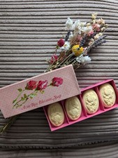Avon Rose Blossoms Soap Rare