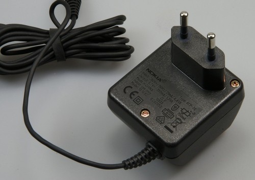 Genuine nokia acp mains - genuine,