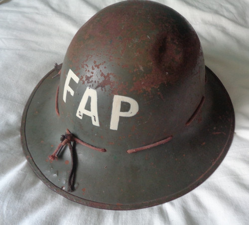 Ww2 helmet fap first - -, (first