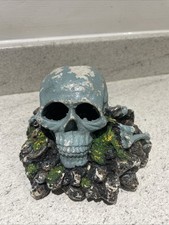 Fish Tank Ornaments Skull